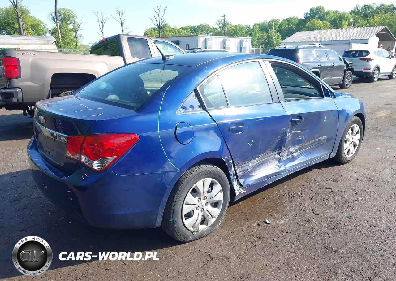 2013 Chevrolet Cruze Ls Auto VIN:1G1PA5SG5D7305034 - 4