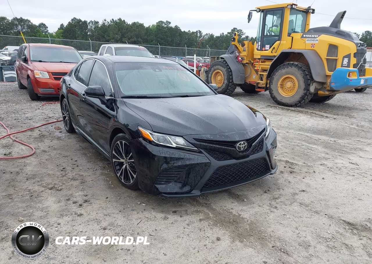 2020 Toyota Camry Se