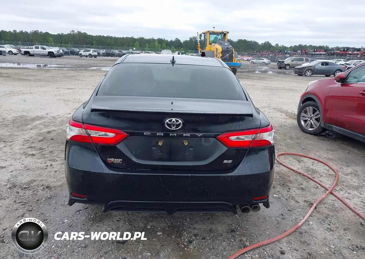 2020 Toyota Camry Se VIN:4T1G11AK1LU972555 - 16