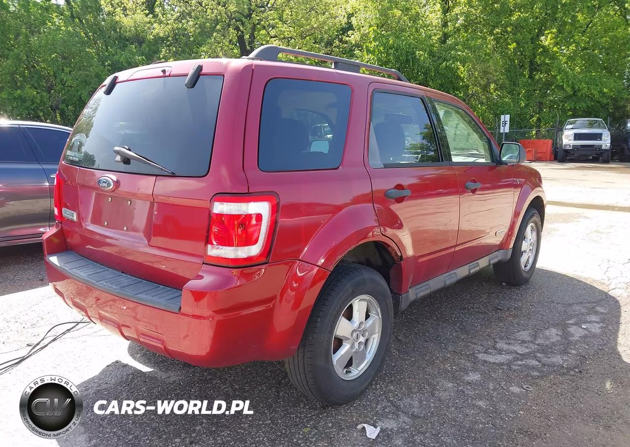 2008 Ford Escape Xlt VIN:1FMCU03158KB78083 - 4