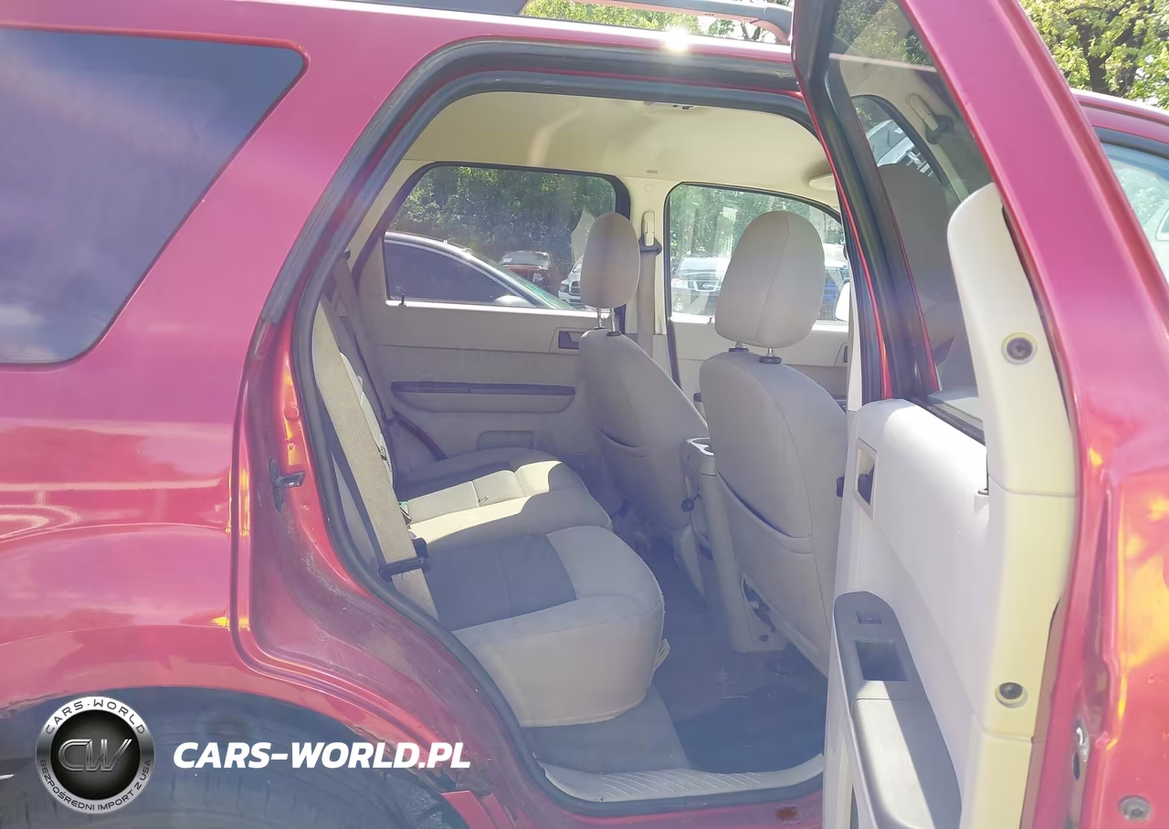 2008 Ford Escape Xlt VIN:1FMCU03158KB78083 - 8