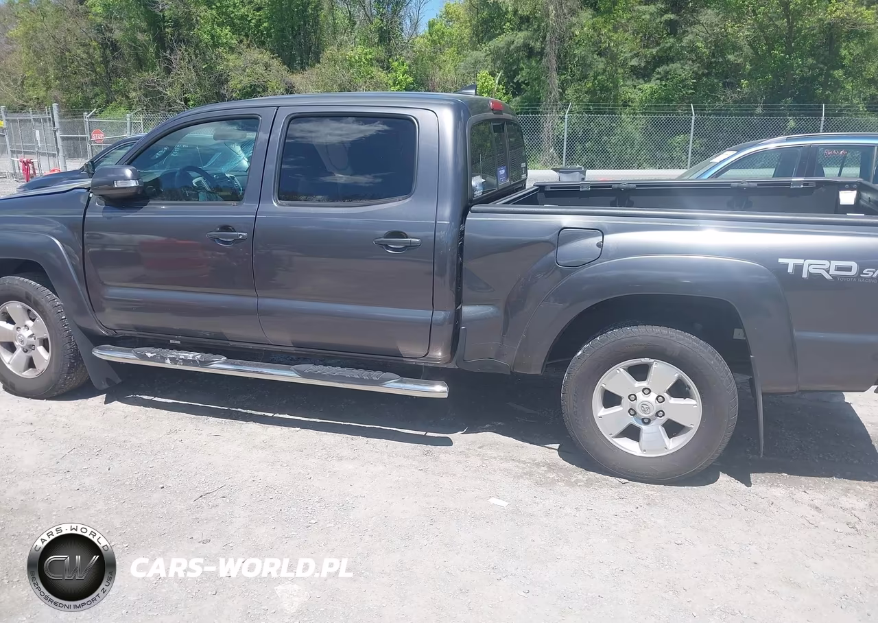 2014 Toyota Tacoma Base V6 VIN:5TFMU4FN3EX025733 - 14