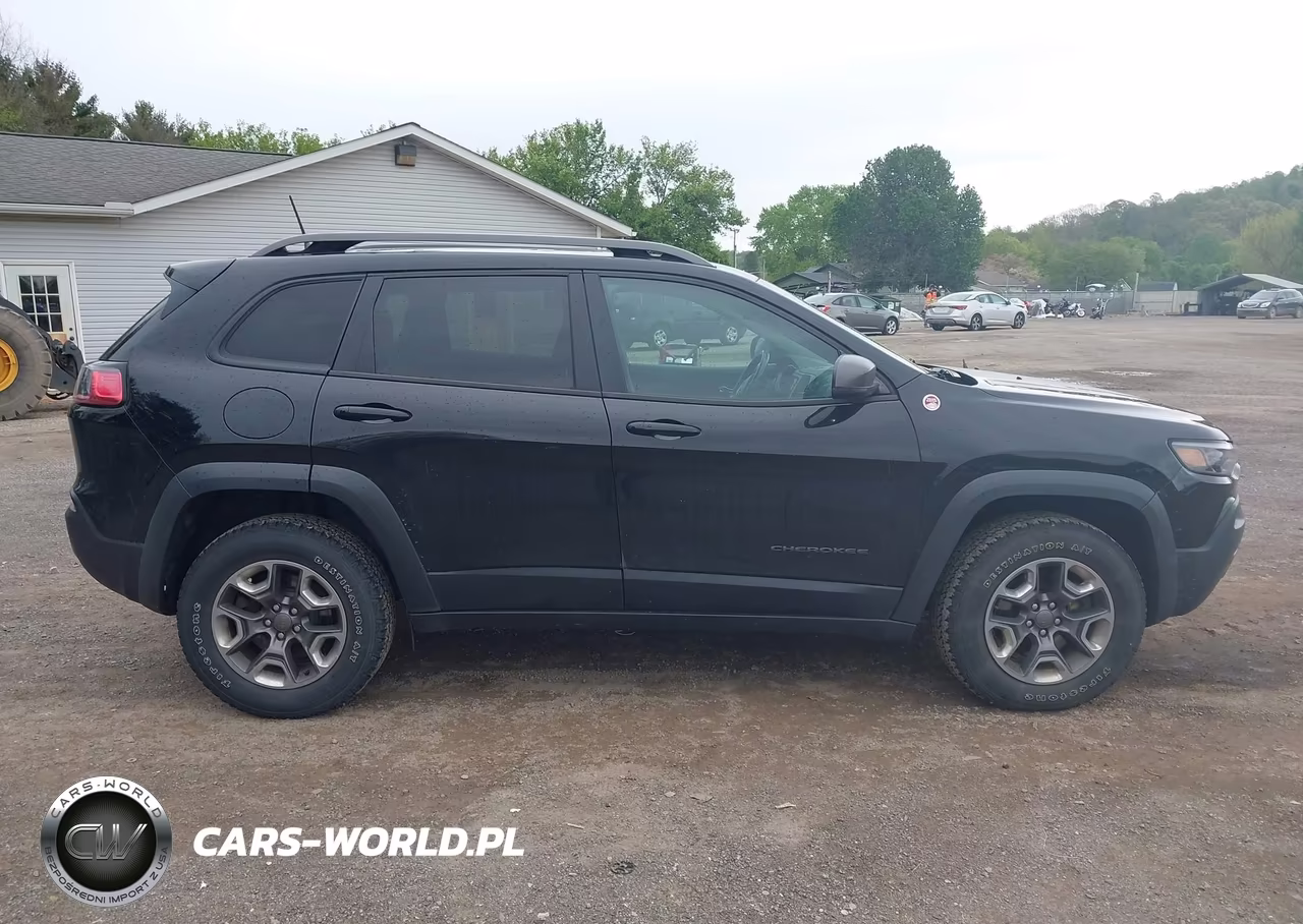 2019 Jeep Cherokee Trailhawk 4X4 VIN:1C4PJMBX5KD397584 - 13
