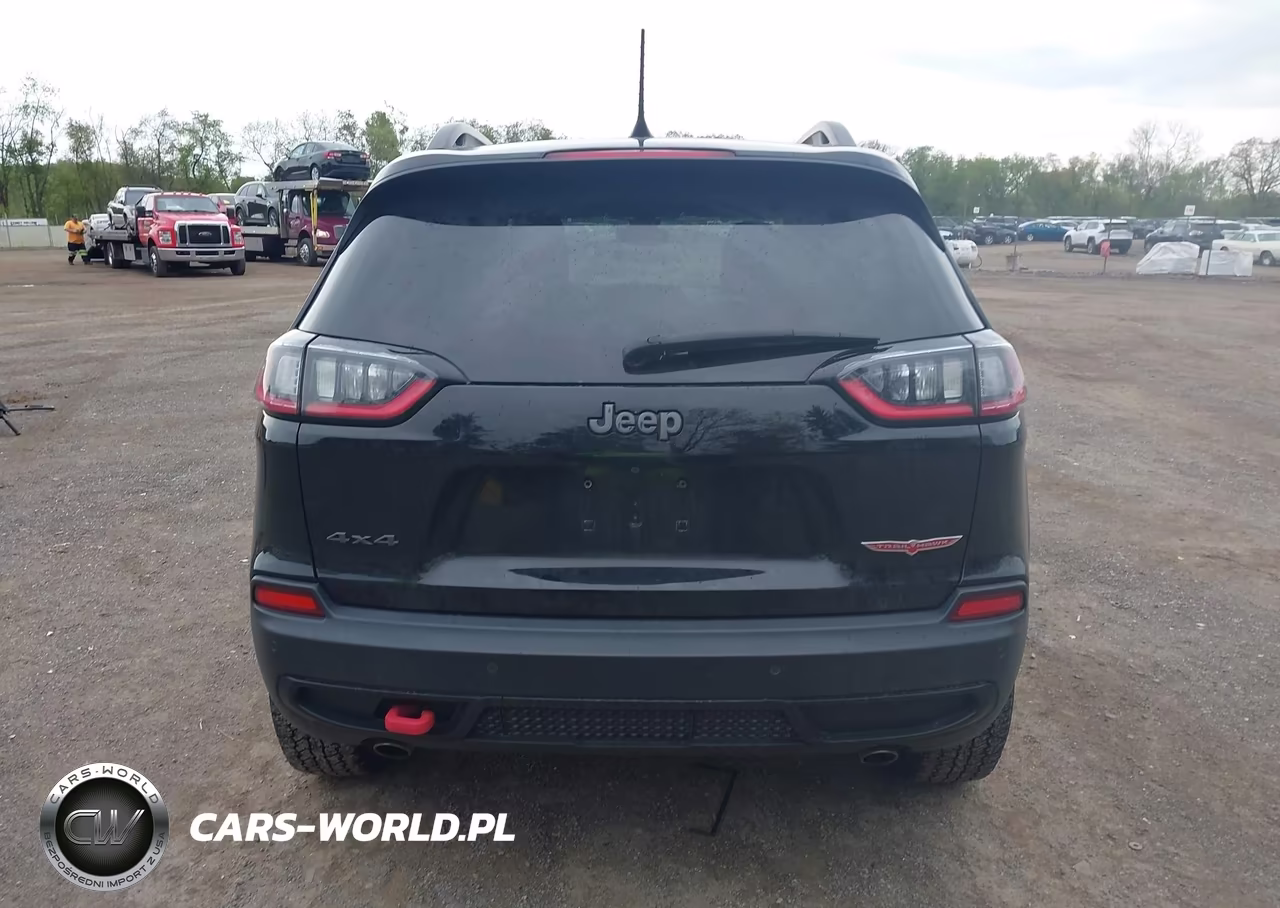 2019 Jeep Cherokee Trailhawk 4X4 VIN:1C4PJMBX5KD397584 - 16