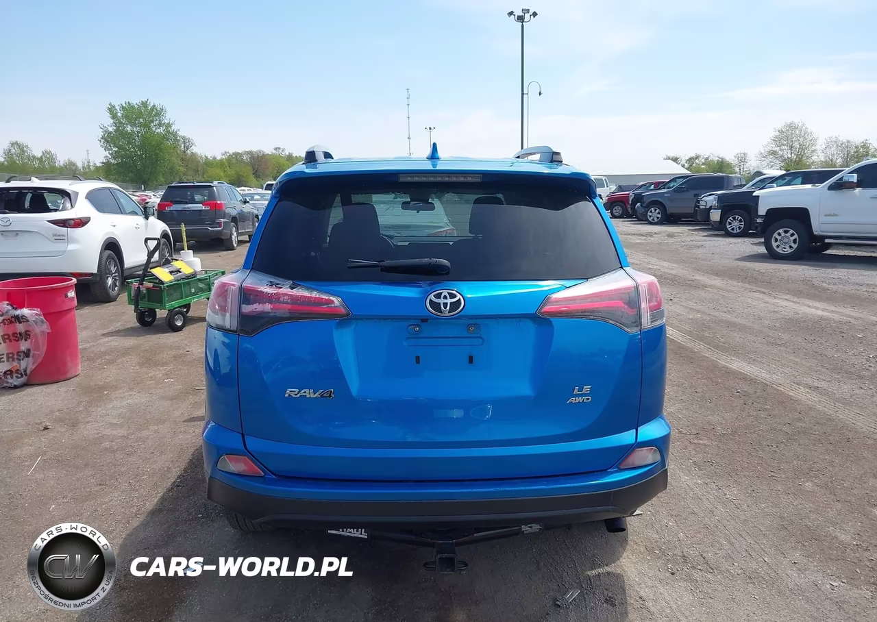 2017 Toyota Rav4 Le VIN:JTMBFREV0HJ704754 - 16