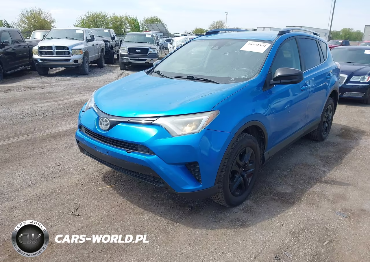 2017 Toyota Rav4 Le VIN:JTMBFREV0HJ704754 - 2
