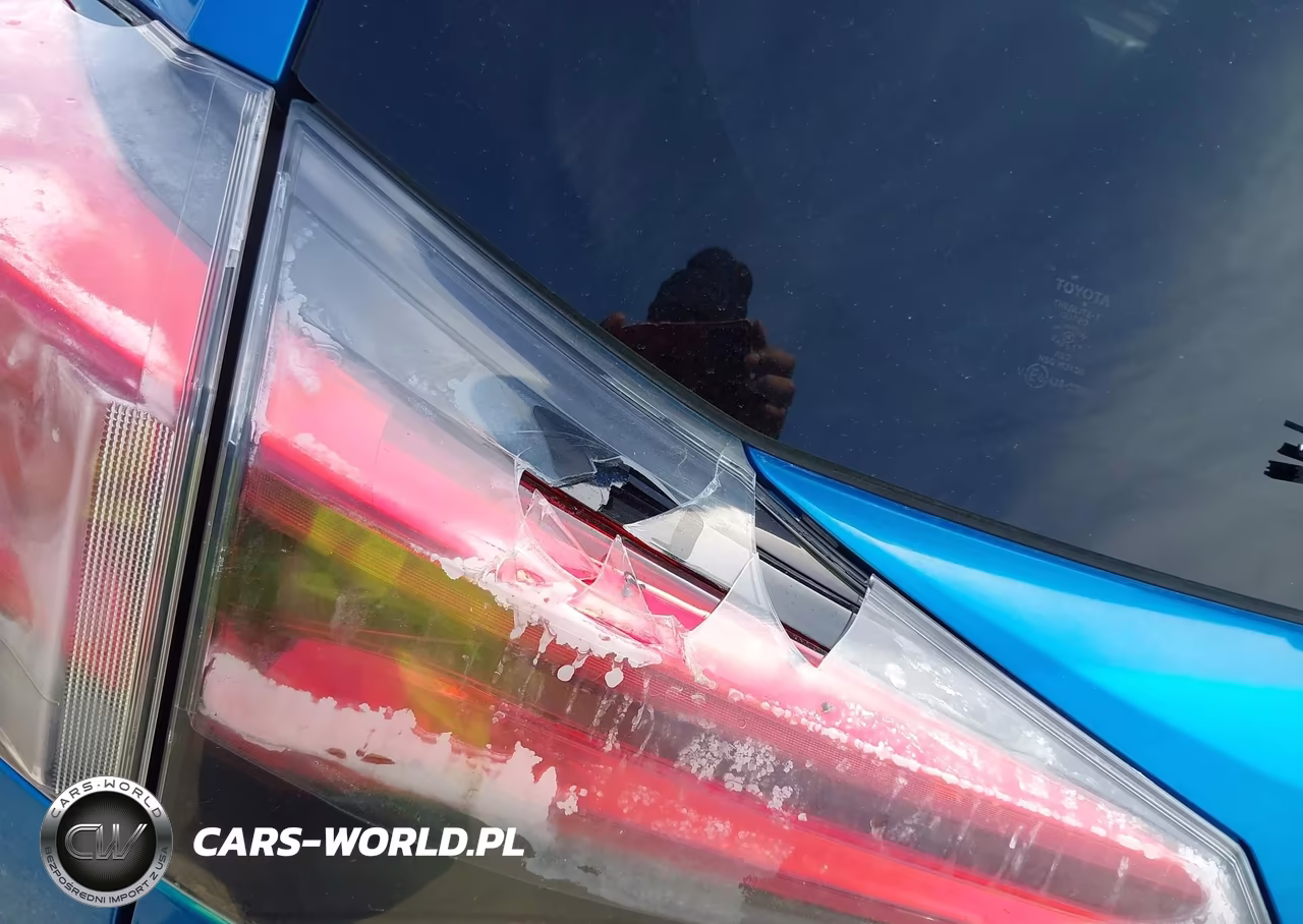 2017 Toyota Rav4 Le VIN:JTMBFREV0HJ704754 - 20