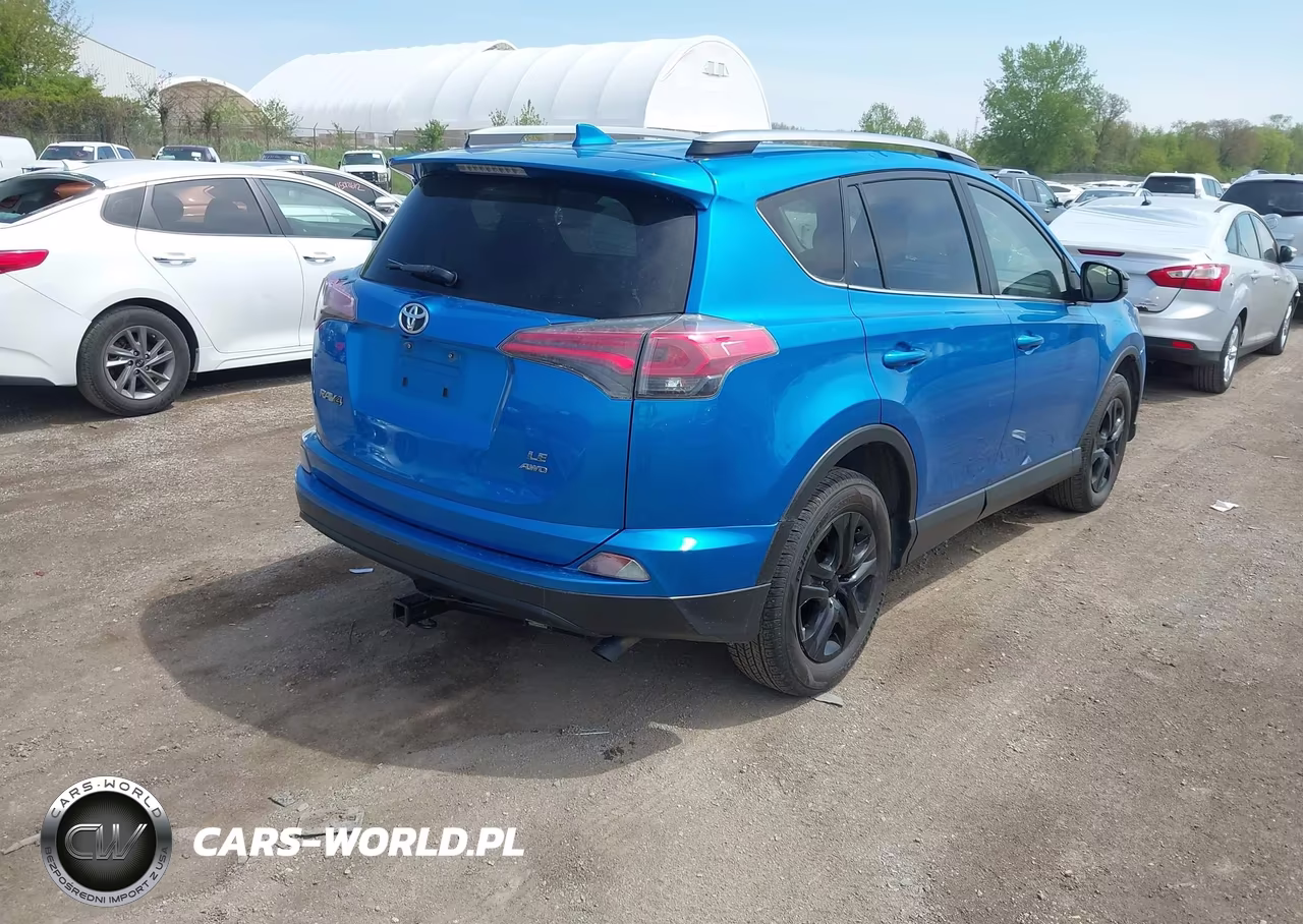 2017 Toyota Rav4 Le VIN:JTMBFREV0HJ704754 - 4