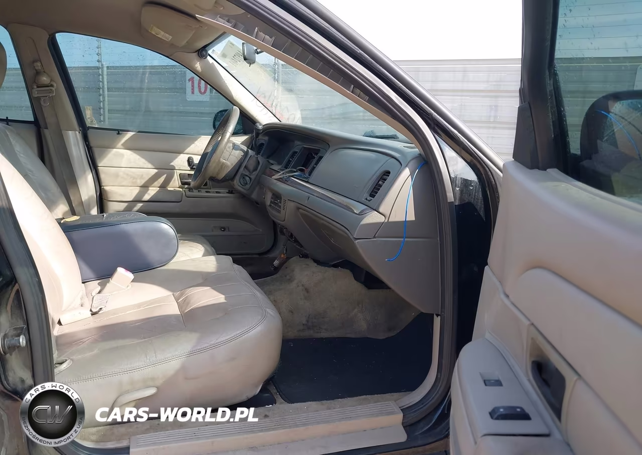 2011 Ford Crown Victoria Lx VIN:2FABP7EV2BX163129 - 5