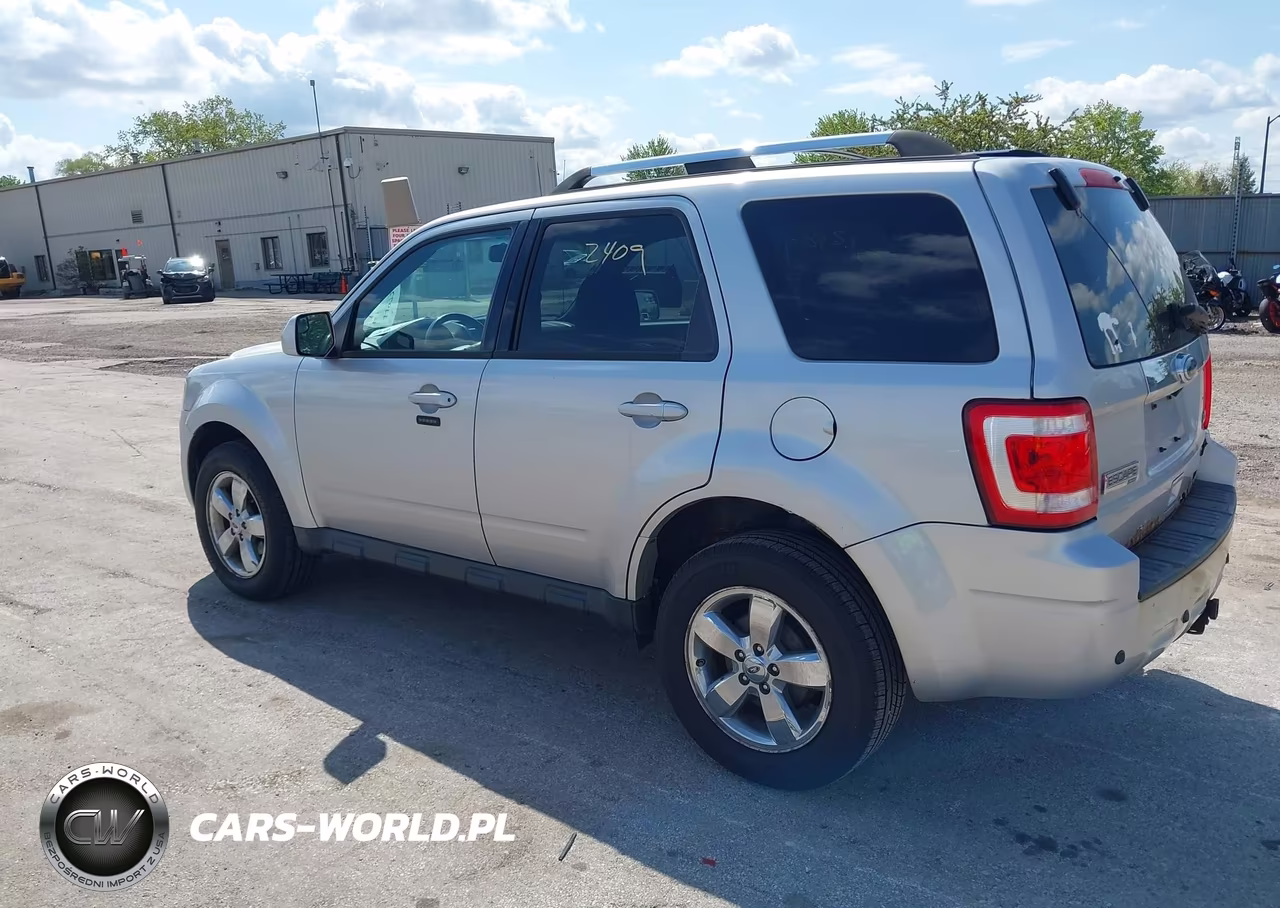 2010 Ford Escape Limited VIN:1FMCU9EG8AKC45531 - 3