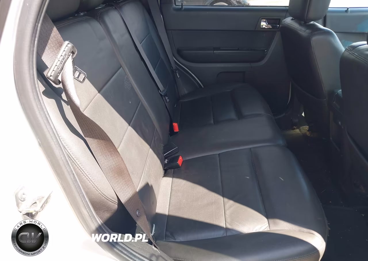 2010 Ford Escape Limited VIN:1FMCU9EG8AKC45531 - 8