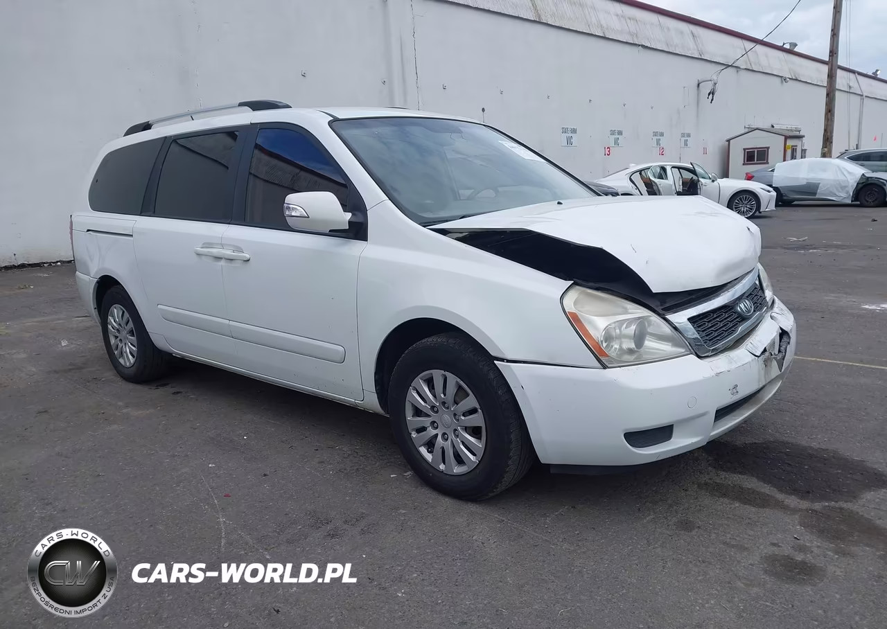 2011 Kia Sedona Lx