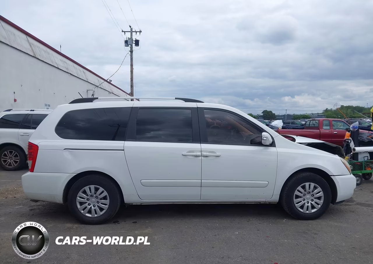 2011 Kia Sedona Lx VIN:KNDMG4C76B6366154 - 13