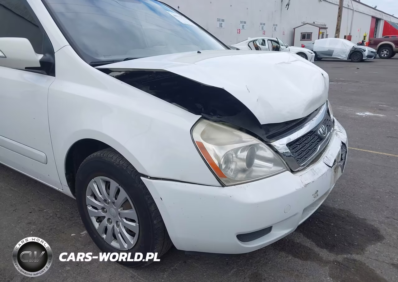 2011 Kia Sedona Lx VIN:KNDMG4C76B6366154 - 18