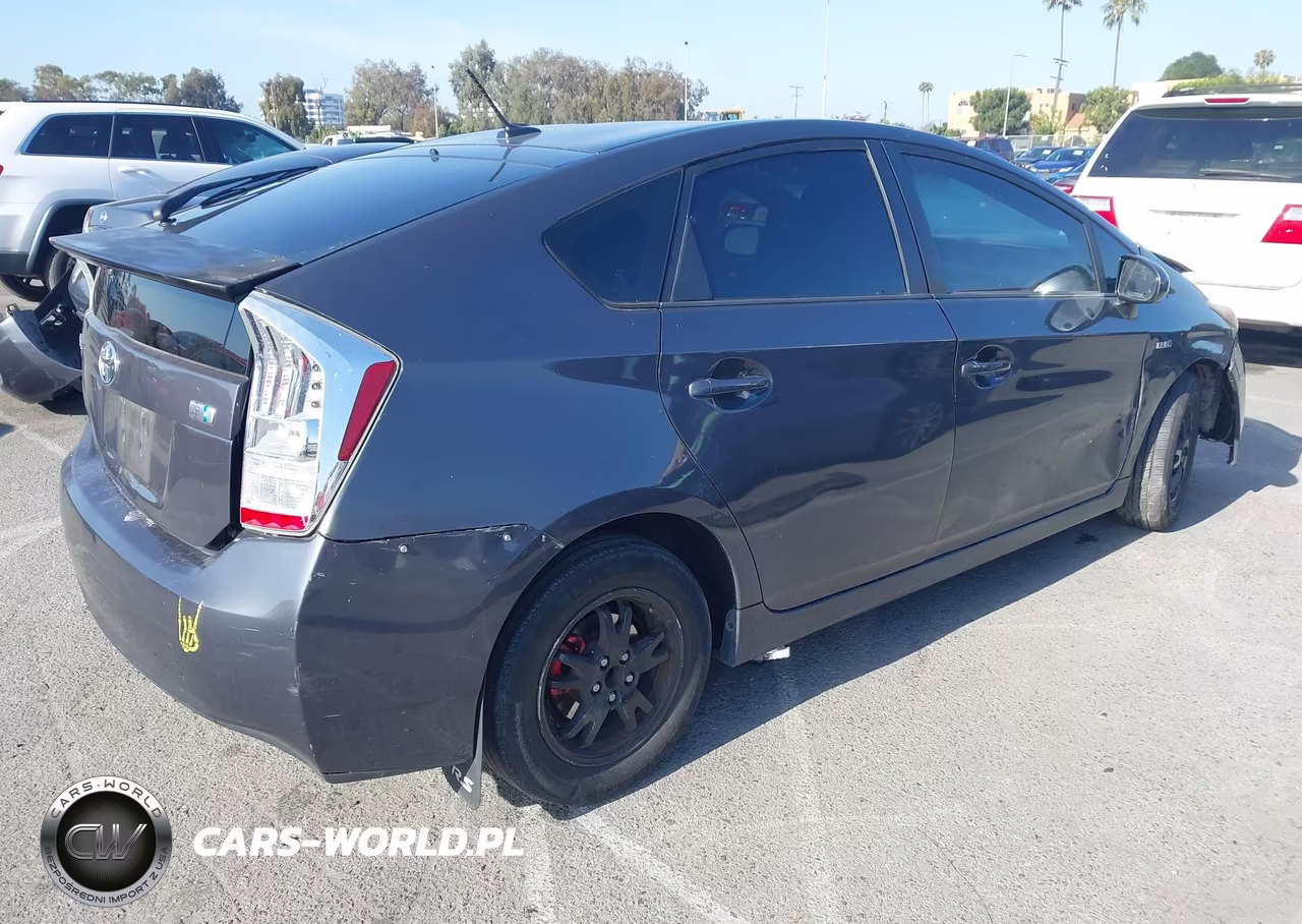 2010 Toyota Prius VIN:JTDKN3DU4A0203984 - 4