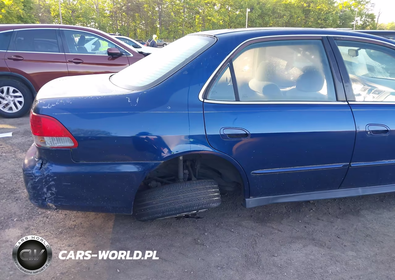 2002 Honda Accord 2.3 Lx VIN:1HGCG56452A031114 - 6