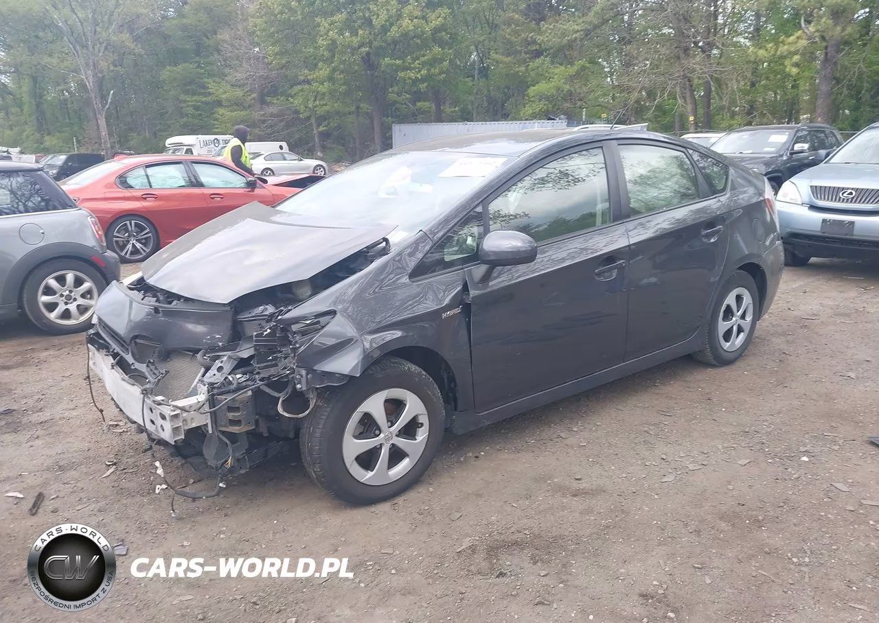 2015 Toyota Prius Two VIN:JTDKN3DU1F0429178 - 2