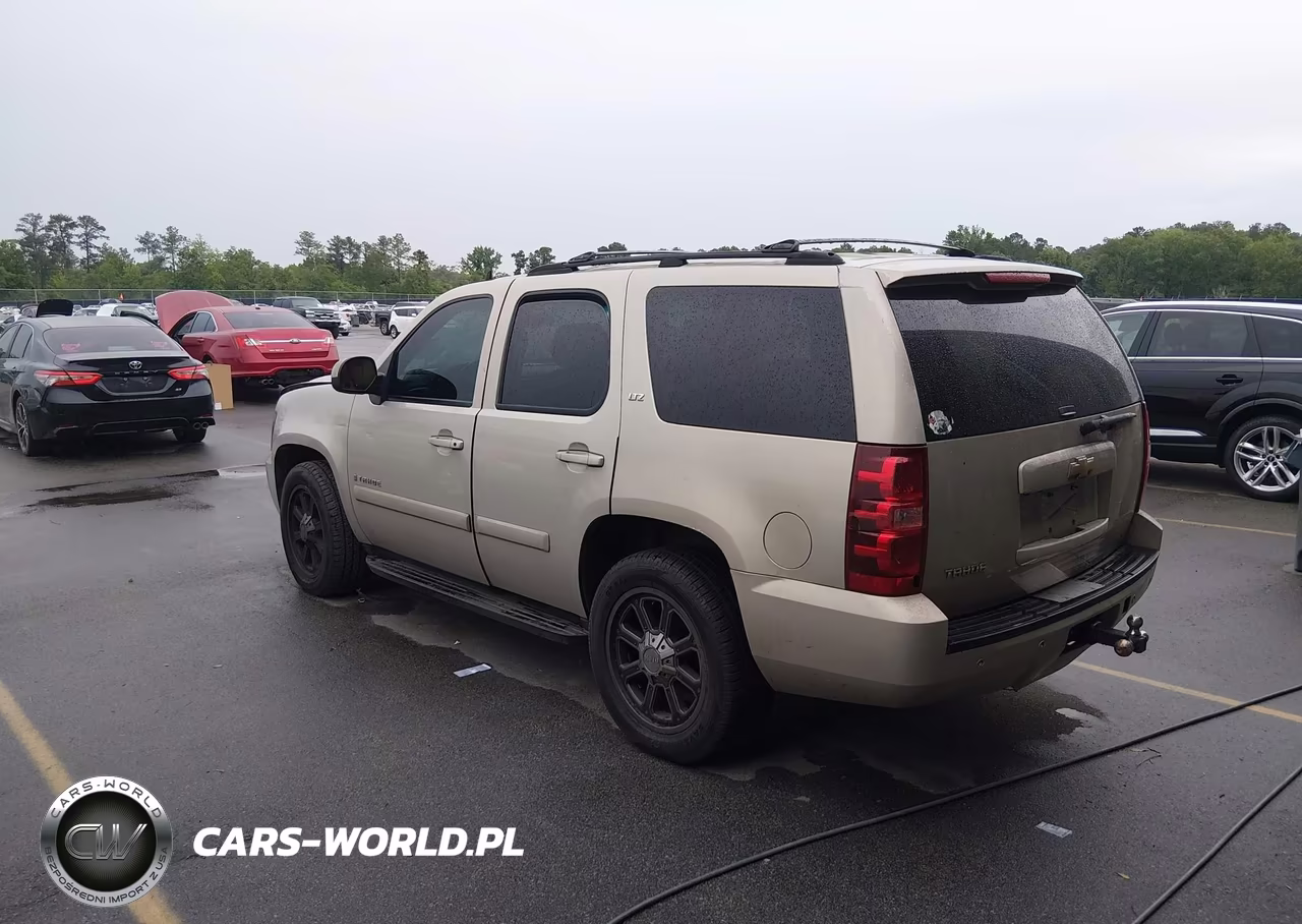 2007 Chevrolet Tahoe Ltz VIN:1GNFK13077R112474 - 3