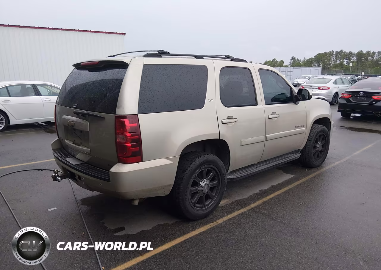 2007 Chevrolet Tahoe Ltz VIN:1GNFK13077R112474 - 4
