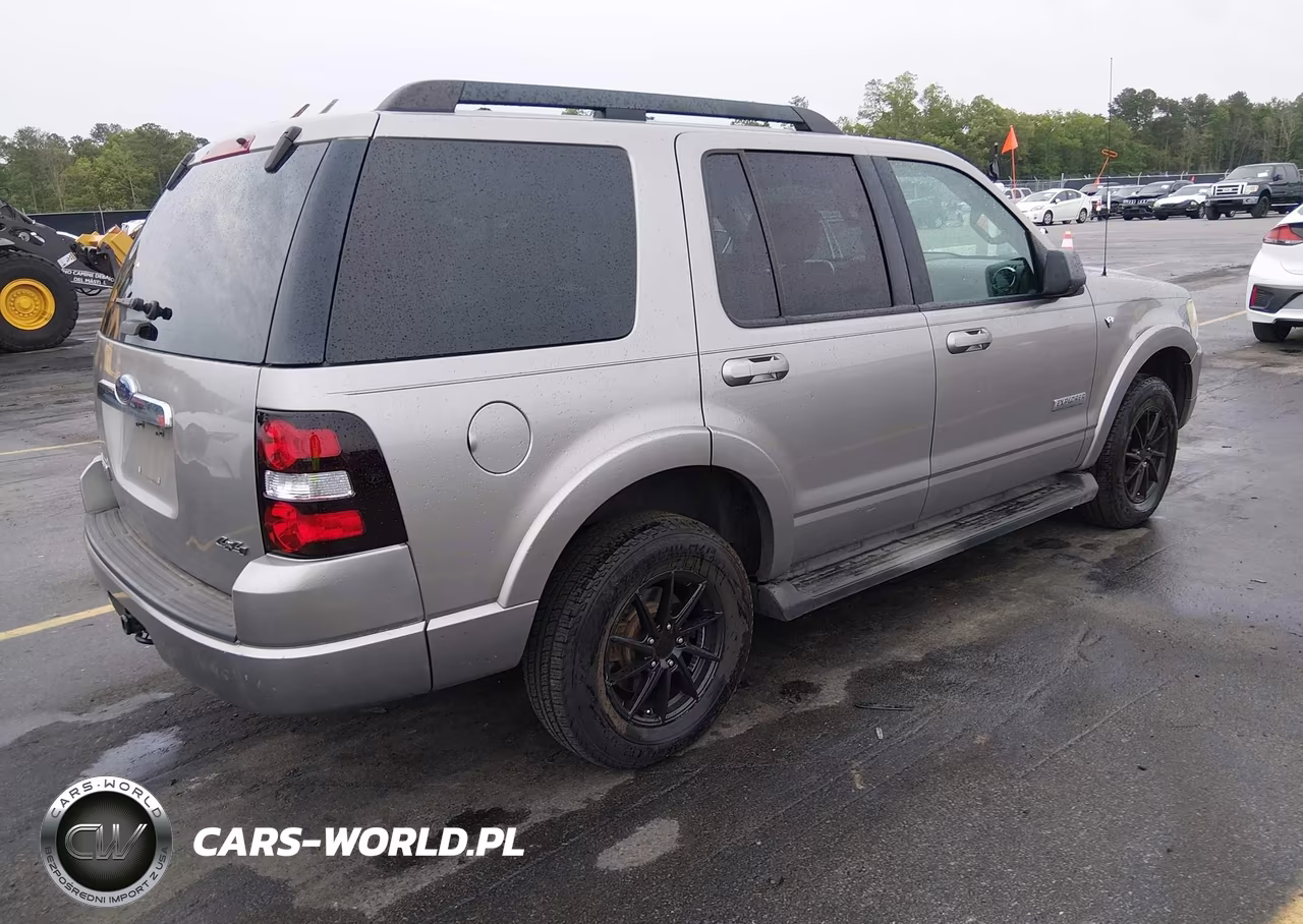2008 Ford Explorer Xlt VIN:1FMEU73898UA39335 - 4