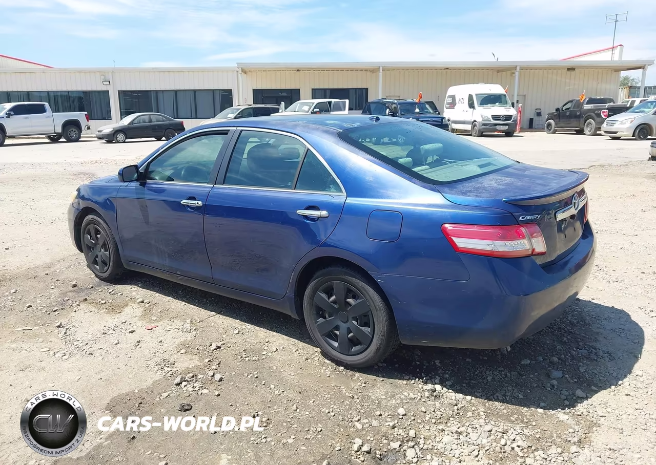 2011 Toyota Camry Le VIN:4T1BF3EK2BU619970 - 3