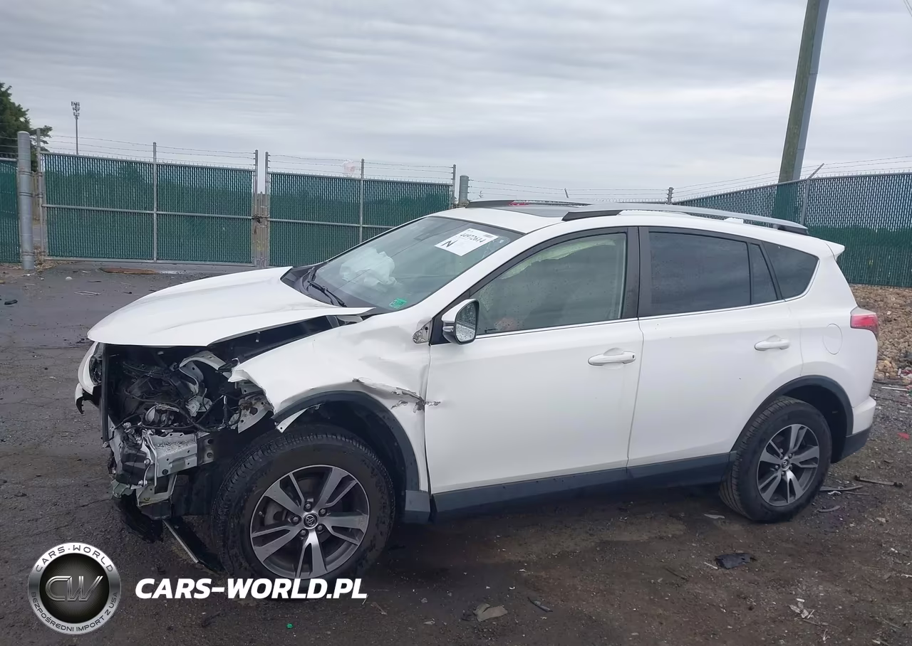 2018 Toyota Rav4 Xle VIN:JTMRFREV4JJ727166 - 15