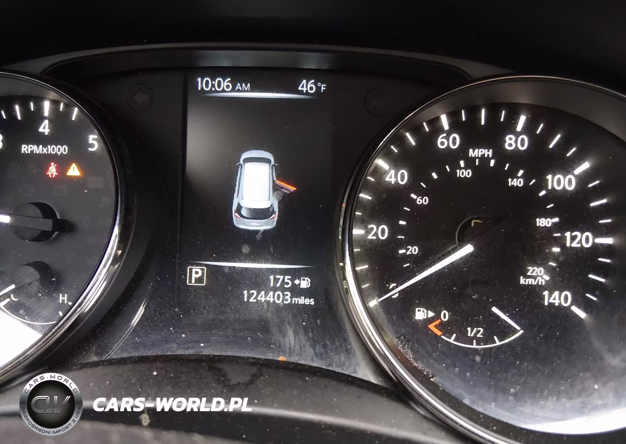 2017 Nissan Rogue S VIN:KNMAT2MV8HP510239 - 16