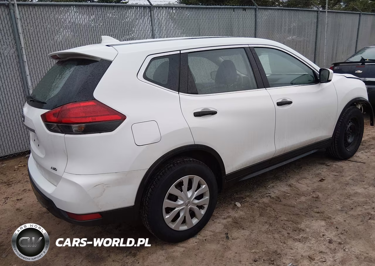 2017 Nissan Rogue S VIN:KNMAT2MV8HP510239 - 4