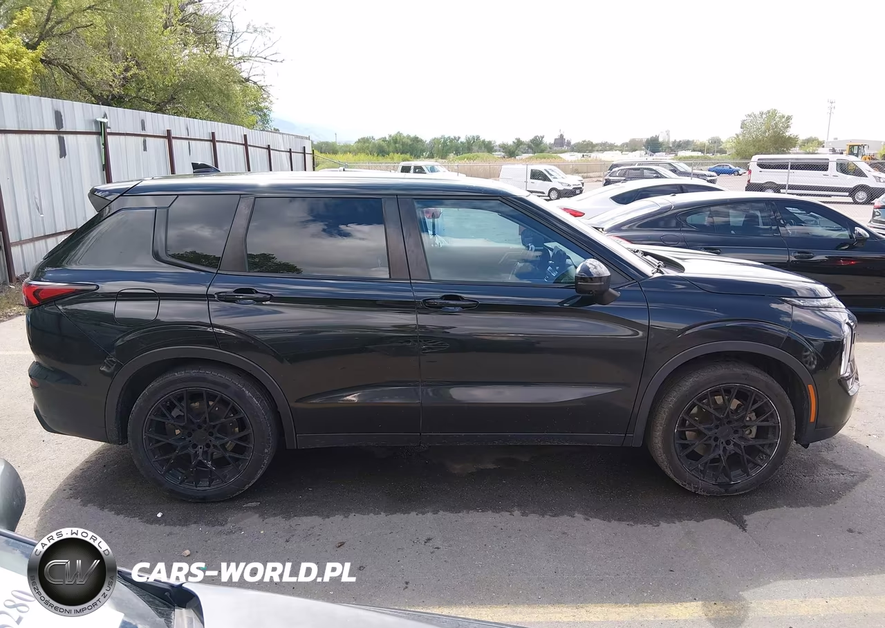 2022 Mitsubishi Outlander Black Edition S-Awc-Se 2.5 S-Awc-Se Launch Edition S-Awc VIN:JA4J4UA8XNZ006812 - 13
