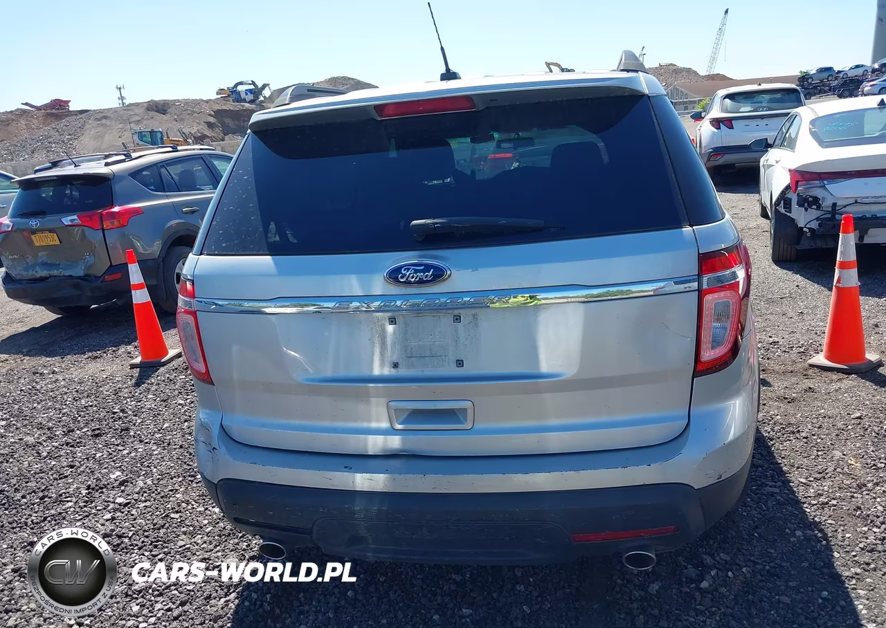 2013 Ford Explorer VIN:1FM5K7B81DGA69736 - 16