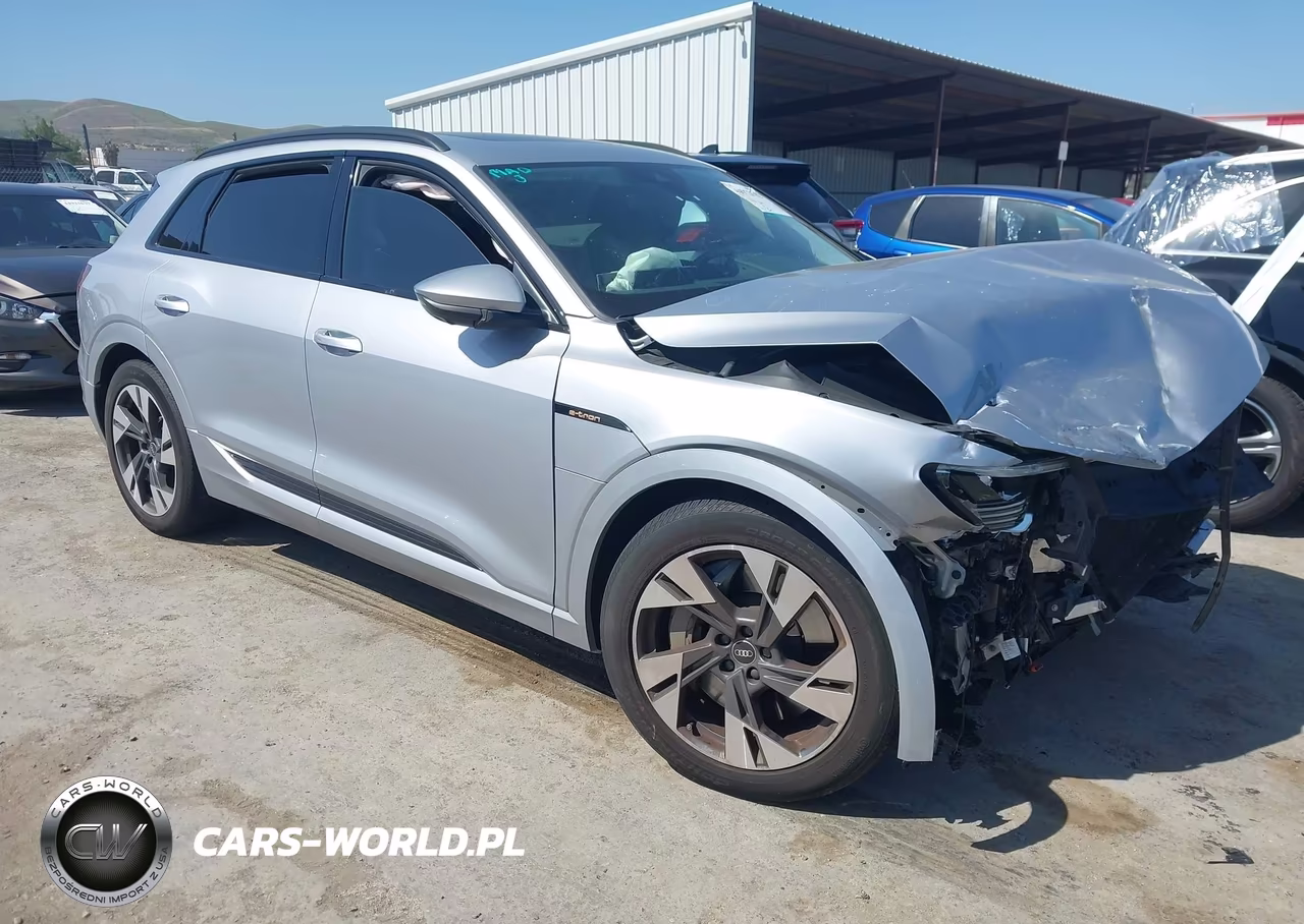 2021 Audi E-Tron Premium Quattro