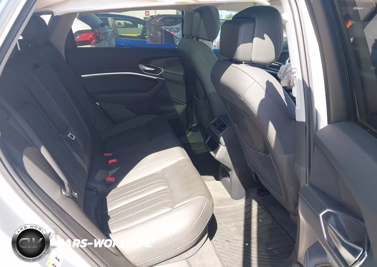 2021 Audi E-Tron Premium Quattro VIN:WA1AAAGE8MB025564 - 8
