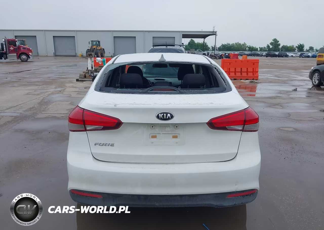 2017 Kia Forte Lx VIN:3KPFK4A75HE072564 - 16