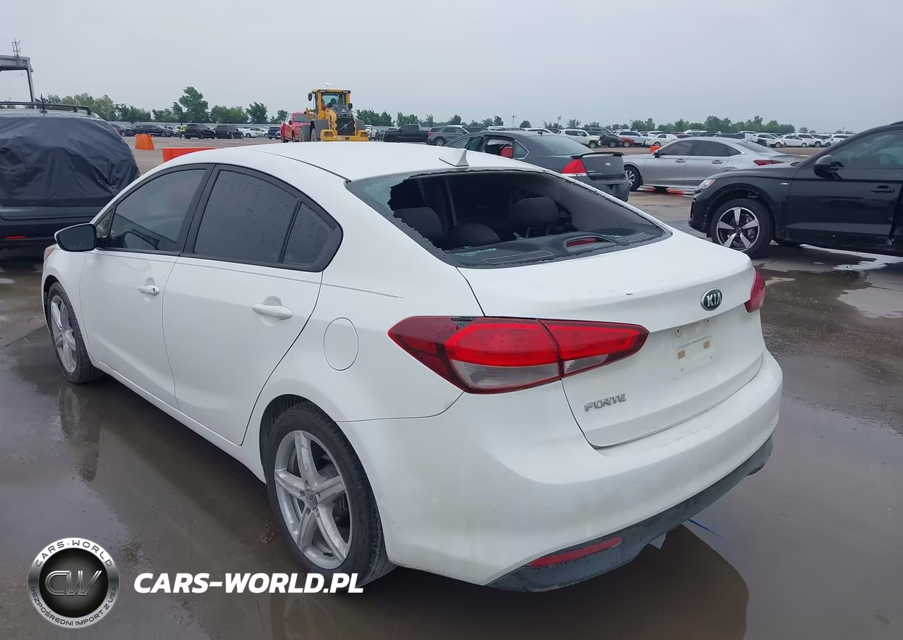 2017 Kia Forte Lx VIN:3KPFK4A75HE072564 - 3