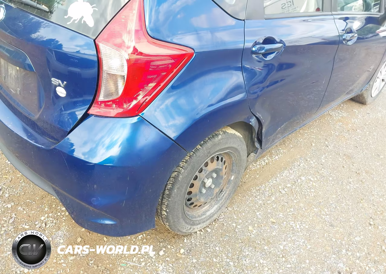 2018 Nissan Versa Note Sv VIN:3N1CE2CP9JL353024 - 12