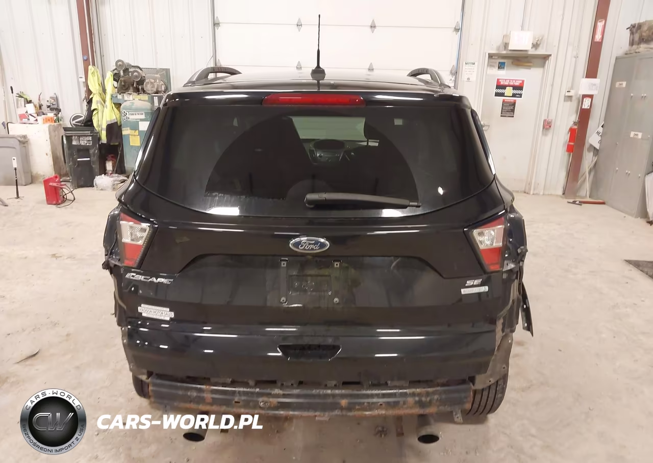 2018 Ford Escape Se VIN:1FMCU0GD7JUD45803 - 16