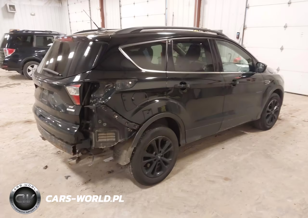 2018 Ford Escape Se VIN:1FMCU0GD7JUD45803 - 4