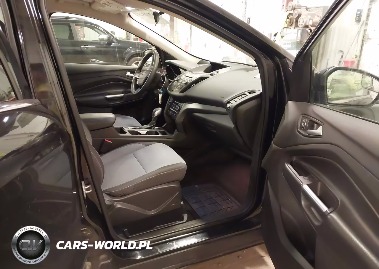 2018 Ford Escape Se VIN:1FMCU0GD7JUD45803 - 5