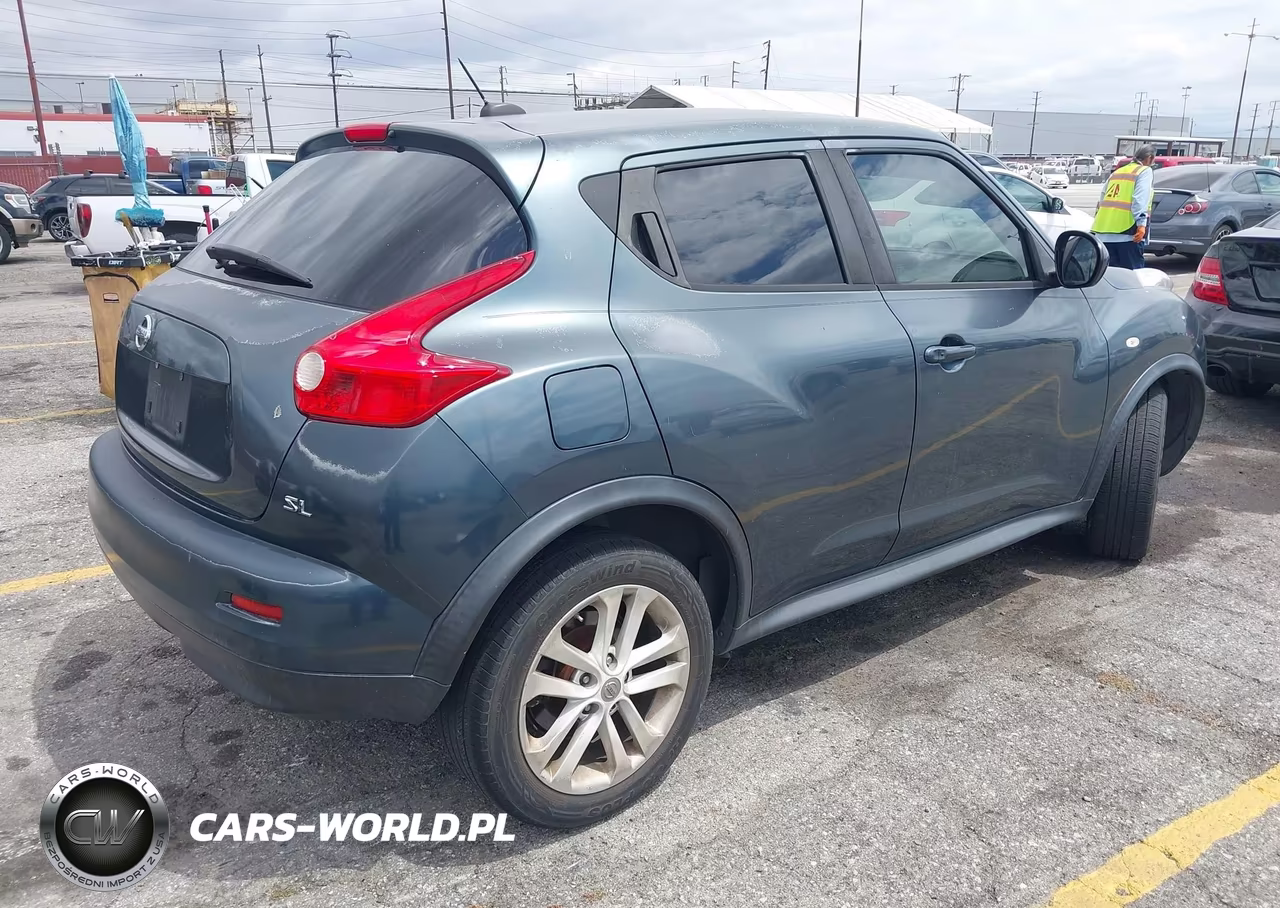 2011 Nissan Juke Sl VIN:JN8AF5MR0BT022482 - 4