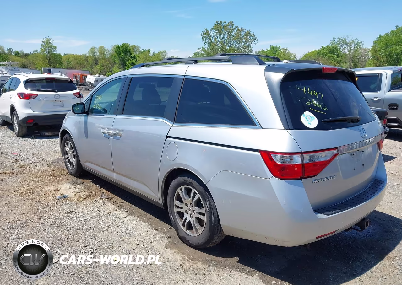 2013 Honda Odyssey Ex-L VIN:5FNRL5H68DB046879 - 3