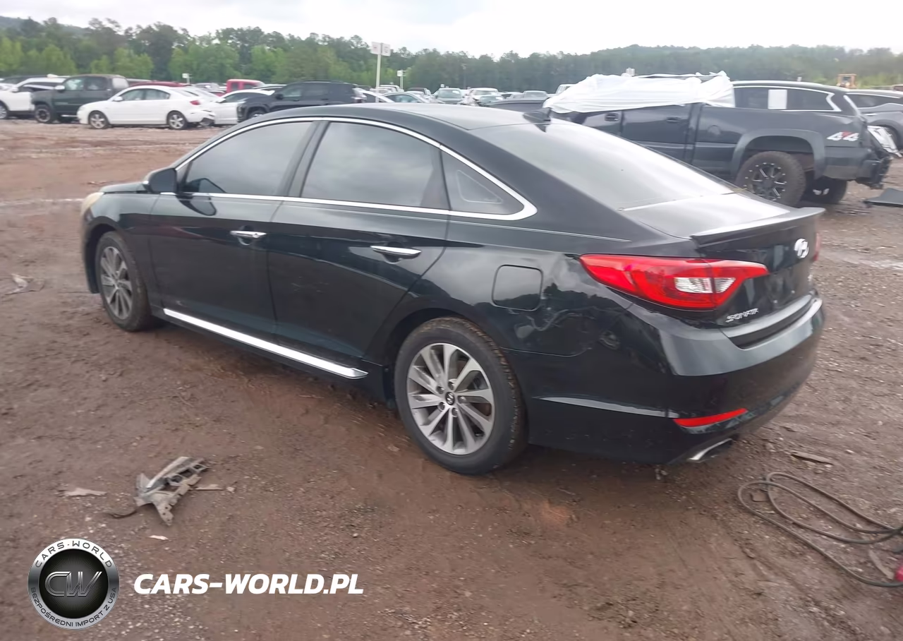 2015 Hyundai Sonata Sport VIN:5NPE34AF1FH066222 - 3