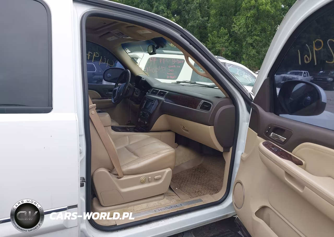 2008 GMC Yukon Denali VIN:1GKFK63878J129775 - 5