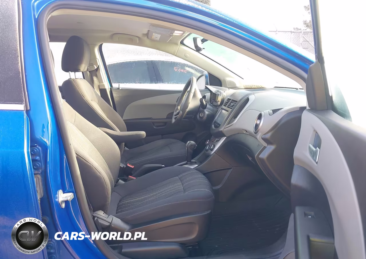 2016 Chevrolet Sonic Lt Auto VIN:1G1JC5SH4G4167677 - 5