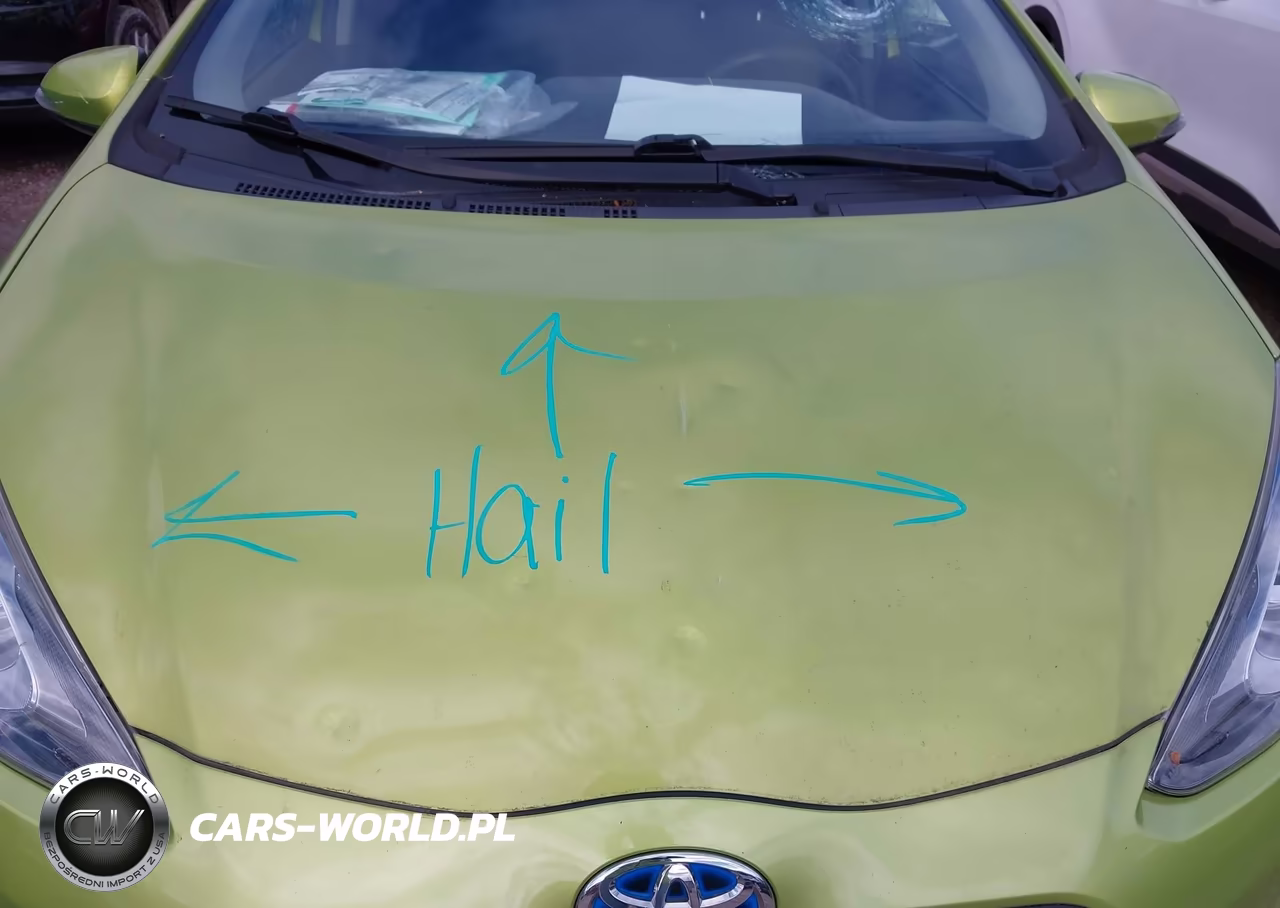 2015 Toyota Prius C Three VIN:JTDKDTB35F1089928 - 6
