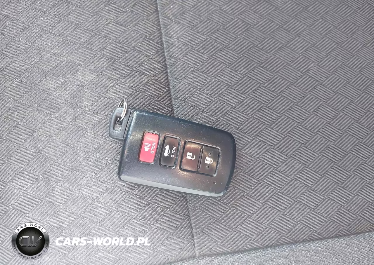 2016 Toyota Corolla S Plus VIN:5YFBURHE0GP531569 - 11