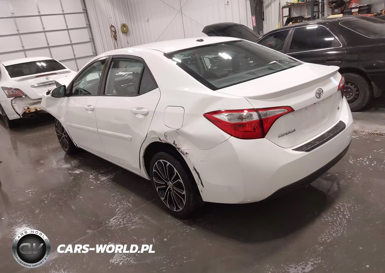 2016 Toyota Corolla S Plus VIN:5YFBURHE0GP531569 - 3