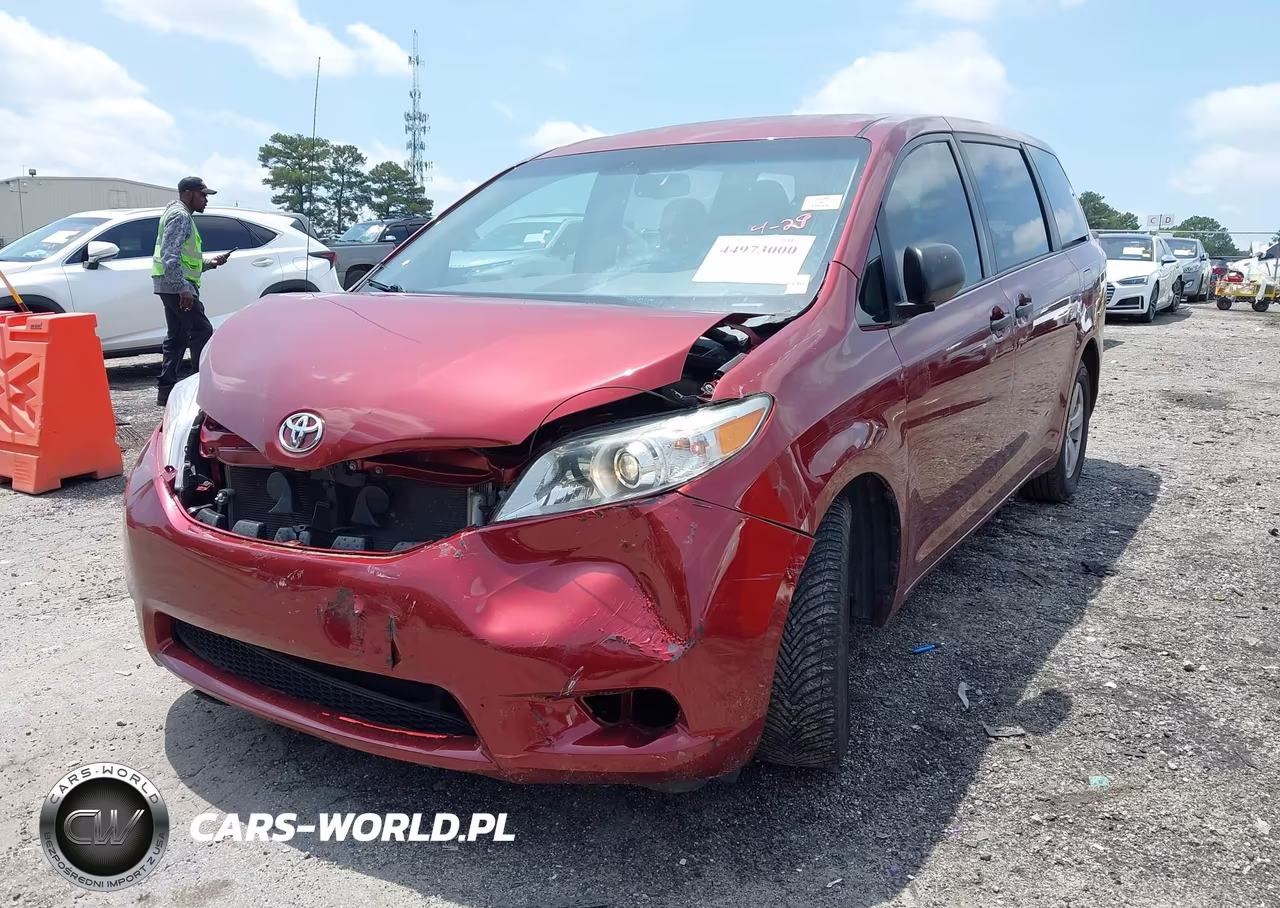 2011 Toyota Sienna Base V6 VIN:5TDZK3DC6BS147673 - 6