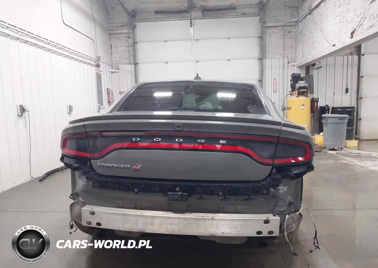 2018 Dodge Charger Gt VIN:2C3CDXJG7JH225801 - 17