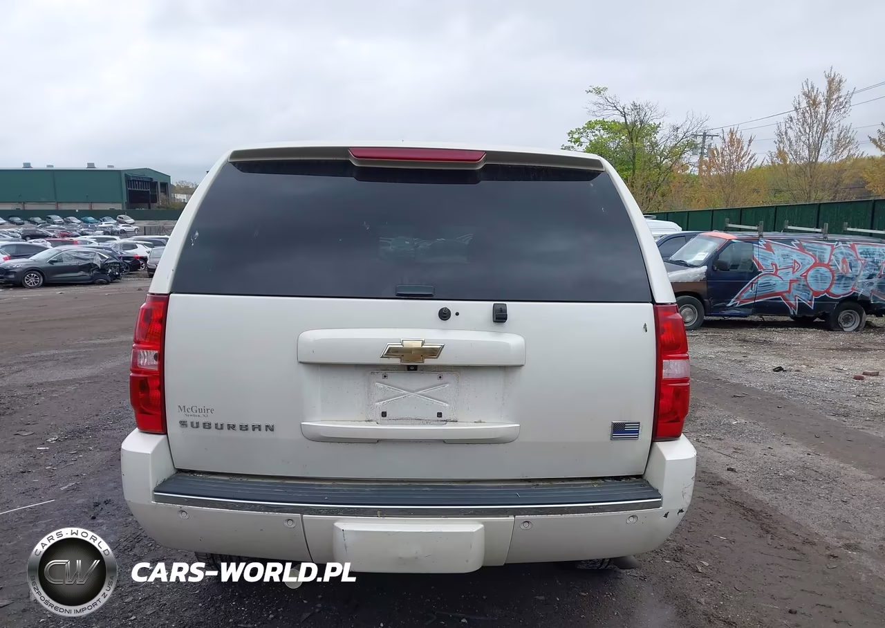2011 Chevrolet Suburban 1500 Ltz VIN:1GNSKKE33BR280455 - 16