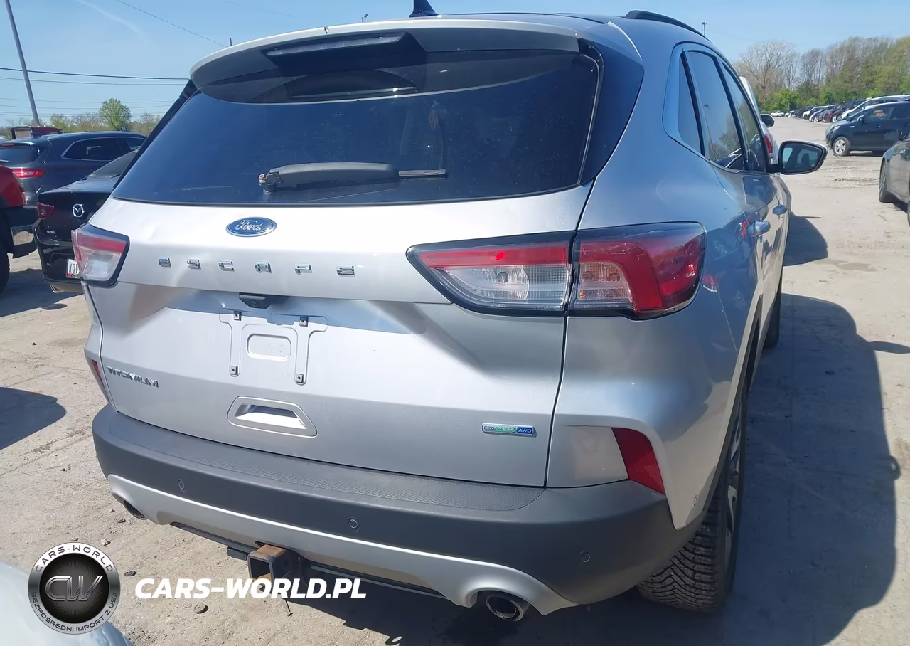 2020 Ford Escape Titanium VIN:1FMCU9J92LUA50166 - 16